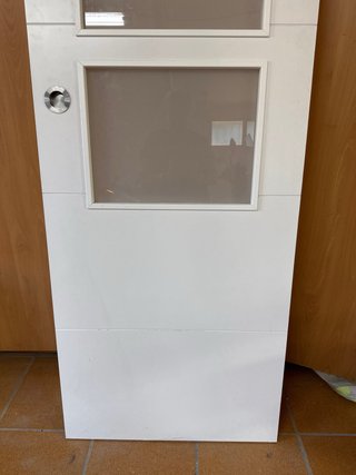 Puerta corredera de cocina madera lacada