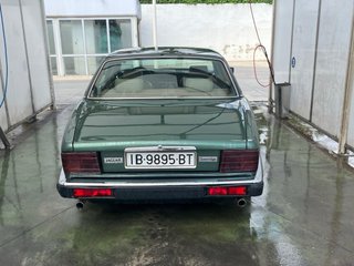 Jaguar XJ 6 1988(Generación XJ40)