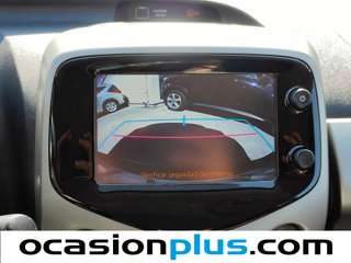 Toyota Aygo 1.0 70 x-play 51 kW (69 CV)