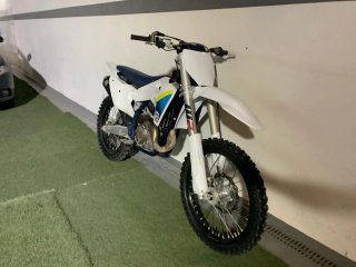 Husqvarna Motocross Azul/Blanco/Amarillo Nueva