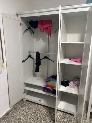 Mueble 3 puertas blanco