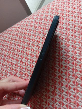 Móvil Oppo Negro A57 ( de uso un año y cuidado)
