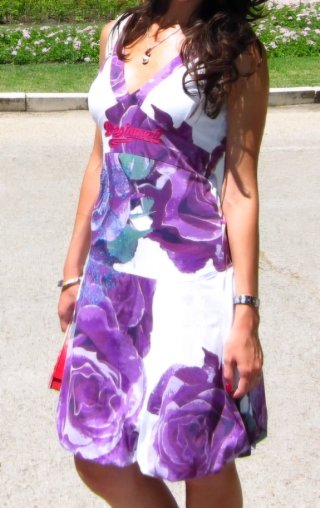 Vestido Desigual flores moradas