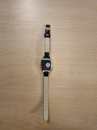Reloj Elegante Mujer - Dorado y Negro (Nuevo)
