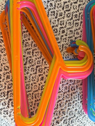 30 Perchas IKEA Plástico Niños Colores