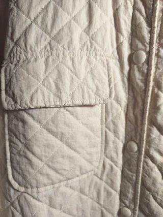Cazadora blanca acolchada Lefties talla M