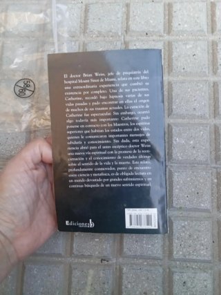 Libro  primera edición Muchas vidas muchos maestro