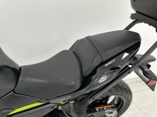 KAWASAKI Z 650