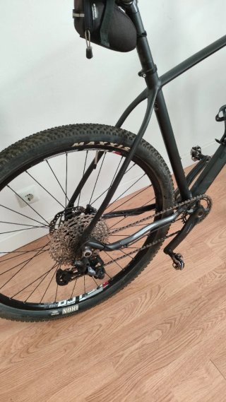 BH Expert 4.5 (XL)