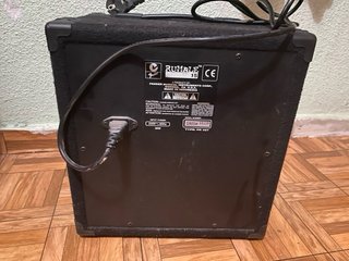 Amplificador Bajo Fender Rumble 15