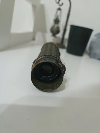 Catalejo antiguo latón y piel