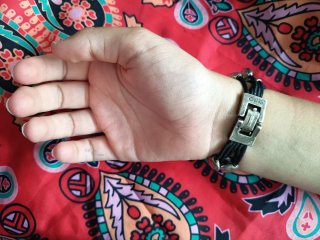 Pulsera Ciclón Cuero y Acero