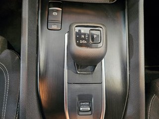 Nissan Qashqai mhev 158cv etiqueta eco automatico