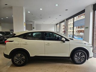 Nissan Qashqai mhev 158cv etiqueta eco automatico