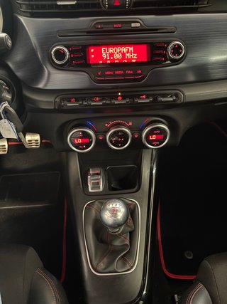 Alfa Romeo Giulietta 2.0 JTDm 140 c.v