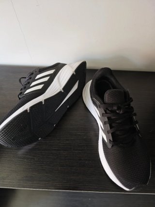 Zapatillas Adidas Galaxy 6 Negras Blancas