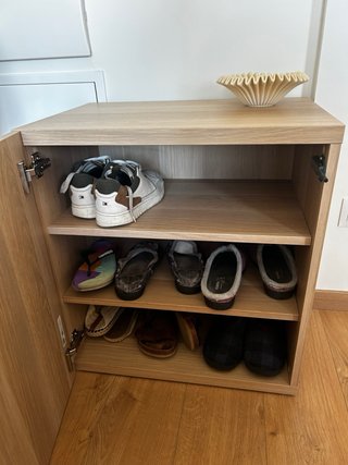 Estante con puerta  Besta Ikea Madera
