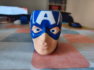 Set di 4 tazze in porcellana Marvel