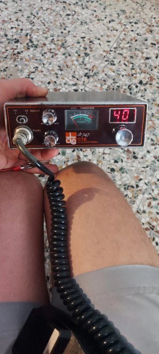 CB Radio CTE International CB 747