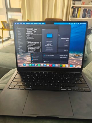 MacBook Air M2 2022 8GB Plata