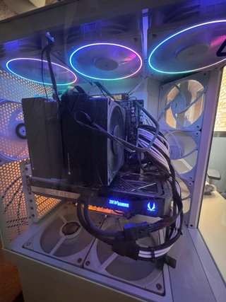 PC Gaming Premium | Ryzen 9 7900X | RTX 5070 | 32G