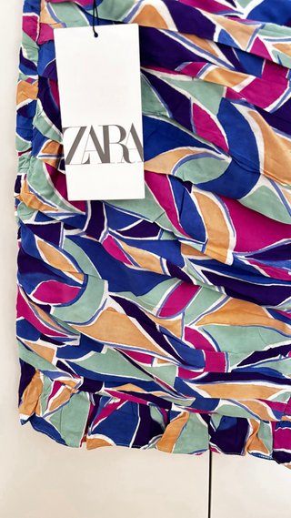 Falda Zara Estampada Volantes Talla M