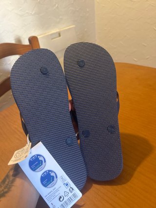 Chanclas nuevas T44/45
