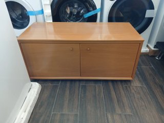 Mueble auxiliar madera 2 puertas
