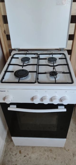 Cocina de gas Corbero blanca