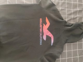 Sudadera Hollister Negra con Logo