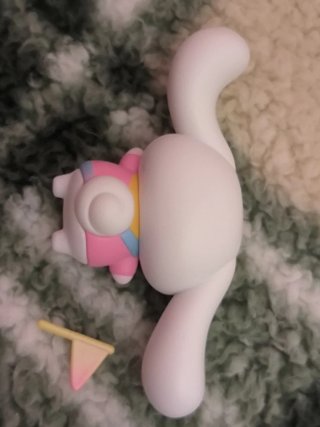 Figura Cinnamoroll Sanrio Small Paradise Miniso