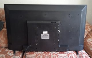 Smart TV Svan 40 Negro para piezas o reparar