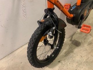 Bici infantil naranja Decathlon Robot