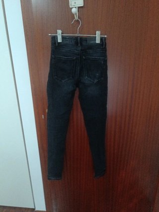 Vaqueros Stradivarius negros mujer Talla XS