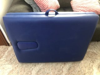 Cama de masaje azul plegable