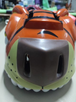 Casco Infantil Crazy Safety con Luz