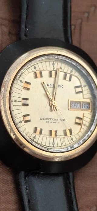Reloj Citizen V2 custom automático.