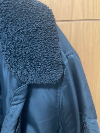 Cazadora bomber Pull&Bear negra hombre