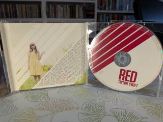 CD Taylor Swift Red DOS DISCOS
