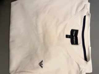 Lote 8 camisetas T 10 Marcas  Silbon, armani...