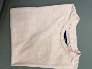 Lote 8 camisetas T 10 Marcas  Silbon, armani...