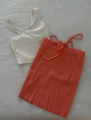 Conjunto veraniego top y falda