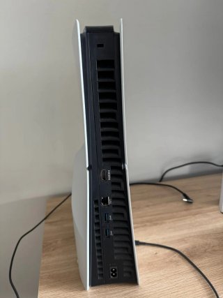 Consola PS5 848 GB + FC 24 + Mando