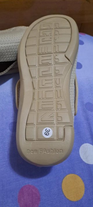 Zapatillas ajustables extra anchas