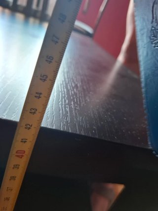 Mesa comedor y mesa de sofá a juego.