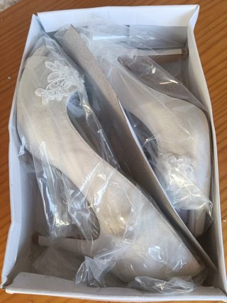 Zapatos de Novia Satén Blanco Tacón Encaje