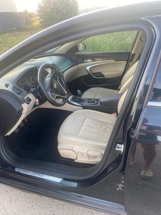 Opel insignia LIMOUSINE HB