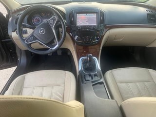 Opel insignia LIMOUSINE HB