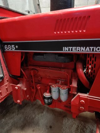 Tractor Case International 685
