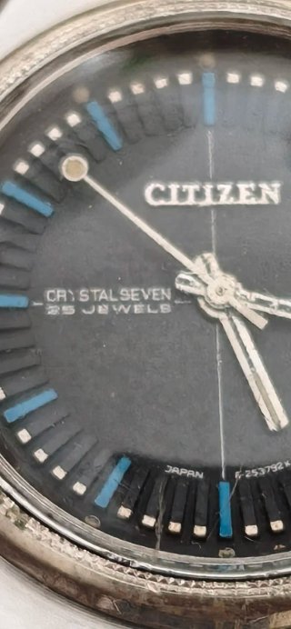 Reloj Citizen Crystal Seven automático